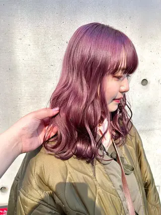 セミロング カラー 宮川 日菜子のヘアスタイル