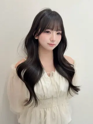 ロング ️いさき/透明感 /レイヤーカットのヘアスタイル