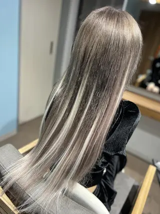 ロング メンズ ヘアアレンジ パーマ カラー 🫧m🍭ハイトーン /エクステ美容師🧸のヘアスタイル