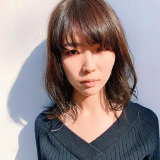 ミディアム カラー 中川 竜誠のヘアスタイル