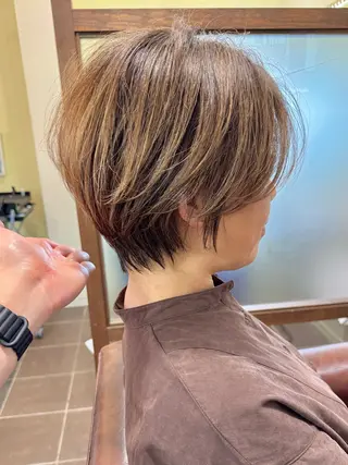 ショート ✨ミニモ指名奈良1位 ✨濱崎のヘアスタイル