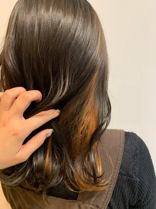 セミロング カラー ヘアアレンジ REONA🪽✨薬院 レイヤーカット🫧のヘアスタイル