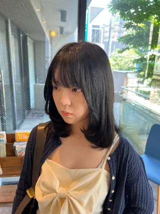 セミロング こばやし あこのヘアスタイル