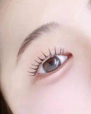 パーマ 𝐫𝐢𝐧𝐤𝐚 🍀のマツエク・マツパデザイン