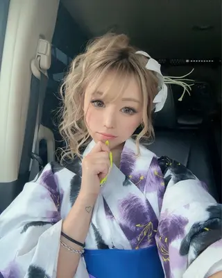 ロング ヘアアレンジ KANA カナのマツエク・マツパデザイン