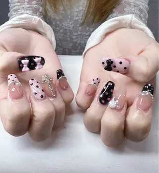 ネイル R Nailのネイルデザイン
