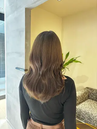 セミロング KAREN（ému） 伏見/カットモデルのヘアスタイル