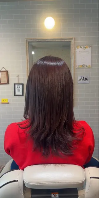 セミロング カラー かさい さきのヘアスタイル