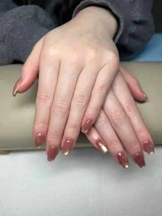 ネイル H1 NAIL エミのネイルデザイン