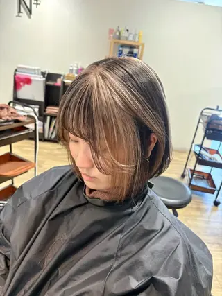 ロング カラー 前田 菜奈子のヘアスタイル