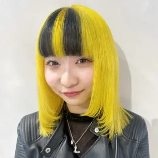 ミディアム カラー デザインカラー/パー マ🦖外岡咲希🦖のヘアスタイル