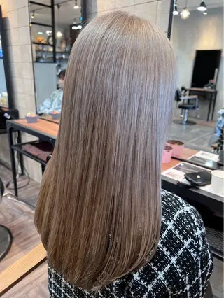 カラー 三輪 凌雅のヘアスタイル