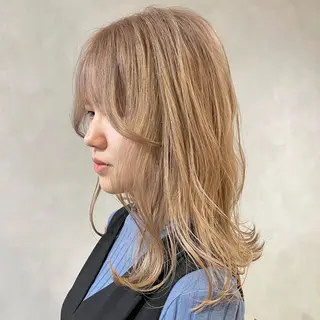 ミディアム カラー ヘアアレンジ 🎀レイヤー 透明感 カラーyuuri🎀のヘアスタイル