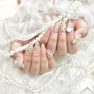 ネイル WISTERIA reikaのネイルデザイン