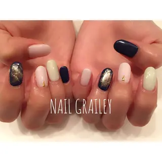 ネイル Grailey nail salonのネイルデザイン