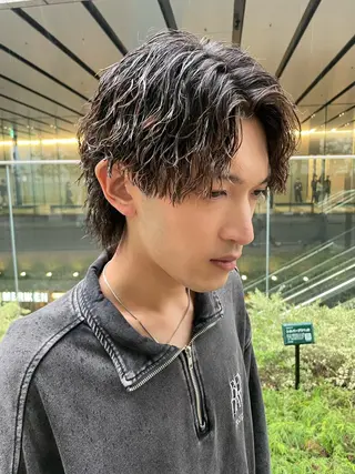 ショート カラー パーマ ヘアアレンジ メンズ 亀井隆汰/メンズ専門 パーマ/フェード可のヘアスタイル