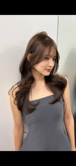 ロング カラー ブリーチなしヘーゼル 🤎透明感カラー 唯のヘアスタイル
