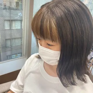 ミディアム カラー 大場 優のヘアスタイル