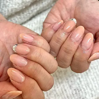 ネイル One’Ness Nana🤍のネイルデザイン