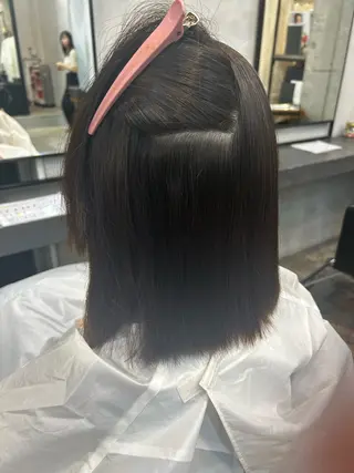 ミディアム 小森田 果怜 カラー、縮毛矯正のヘアスタイル