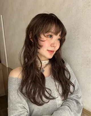 ロング カラー Sora/レイヤー/ ブリーチなしWカラーのヘアスタイル