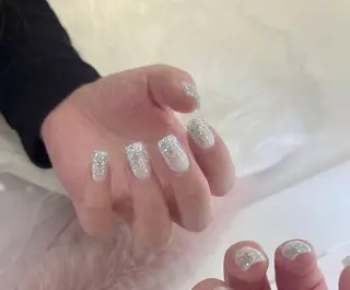 ネイル LAVISH sakiのネイルデザイン