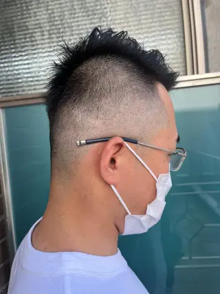 ショート カラー パーマ ヘアアレンジ キッズ ネイル マツエク・マツパ アイブロウ 久木原 ゆりのヘアスタイル