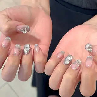 ネイル misaki🎀 coffret.のネイルデザイン