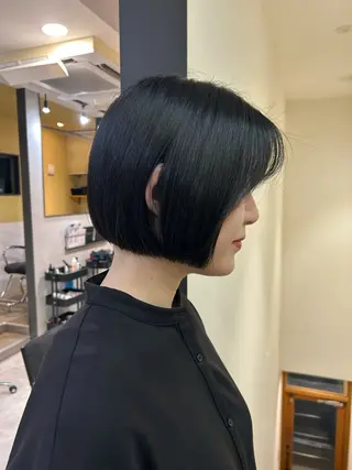 ショート hub hair レイヤー/透明感のヘアスタイル