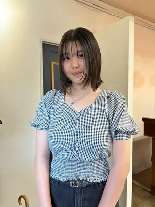 ミディアム カラー 縮毛矯正ボブ&顔まわ レイヤー♡TOMOEのヘアスタイル