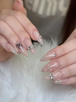 ネイル Lisa Nail Salonのネイルデザイン