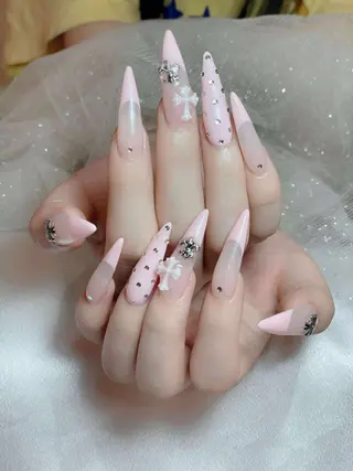 ネイル Queen Nail Salonのネイルデザイン