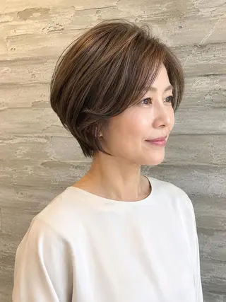 ショート ショートカット │ 白髪ぼかし│ゆうまのヘアスタイル
