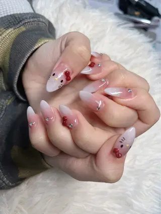ネイル ek.nail⭐︎ kanaのネイルデザイン