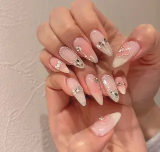 ネイル D-BEAUTY Nailsalonのネイルデザイン