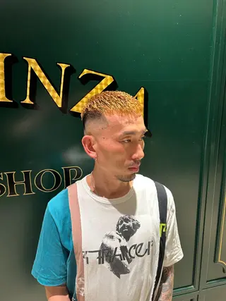パーマ ヒロ銀座牛山 友晴のヘアスタイル