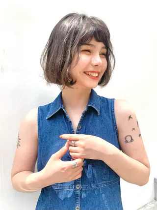 ミディアム カラー ヘアアレンジ 憧れの艶ハイトーンへ 🌙サイダサキのヘアスタイル