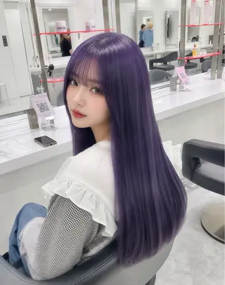 セミロング カラー 🫧モテる💗ダメー ジレスハイトーン🫧のヘアスタイル