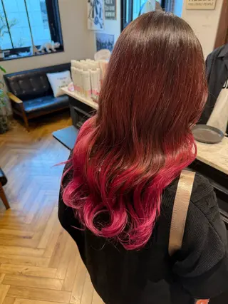 ロング カラー 國分 真椰のヘアスタイル