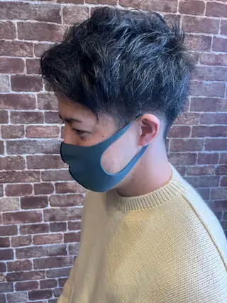 ショート カラー パーマ ヘアアレンジ メンズ キッズ ネイル マツエク・マツパ アイブロウ 久木原 ゆりのヘアスタイル