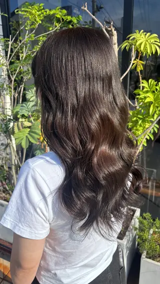 ロング カラー 海老名駅🫧トレンド カラー🫧橋本小雪のヘアスタイル
