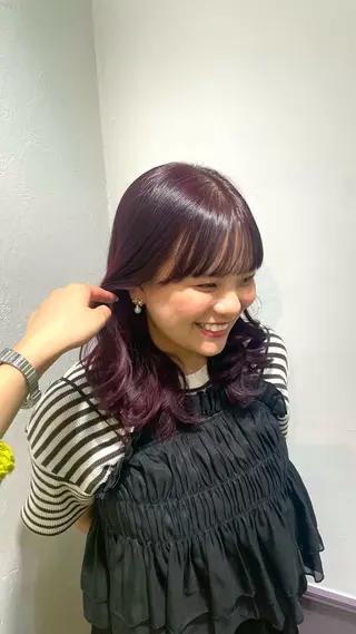 セミロング カラー 暖色カラー/レイヤー 唯菜 ユイナのヘアスタイル
