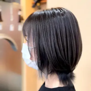 ショート カラー 小川 修平のヘアスタイル