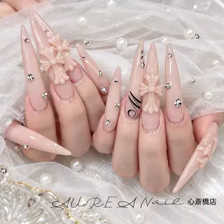 ネイル いちごちゃん Aureaのネイルデザイン