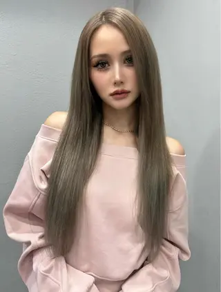 ロング 𝑴𝑶𝑲𝑨渋谷 トレンド韓国ヘア🩷のヘアスタイル