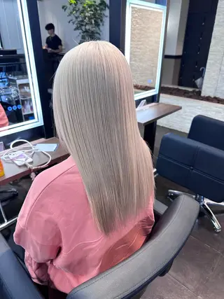 カラー すすきの美容室 YASUAKIのヘアスタイル