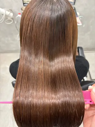 ロング 梅雨対策すぐ巻ける ☔️縮毛矯正勝倉　麗のヘアスタイル
