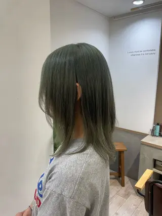 セミロング カラー 後藤 舞衣のヘアスタイル
