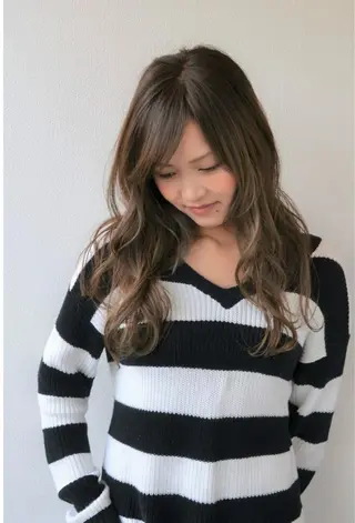 セミロング カラー パーマ Stylist アリアのヘアスタイル