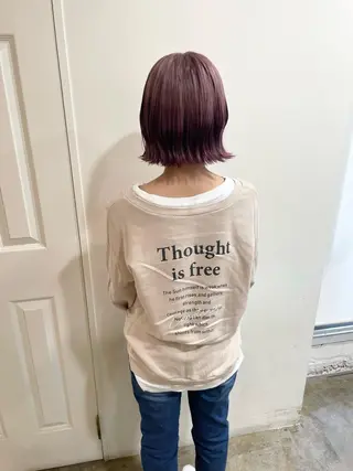 ショート カラー MIOベージュカラー 柔らかいカラーのヘアスタイル